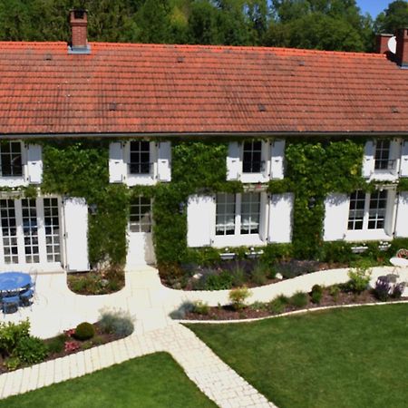 Au Pre Du Moulin Panzió Clamanges Kültér fotó