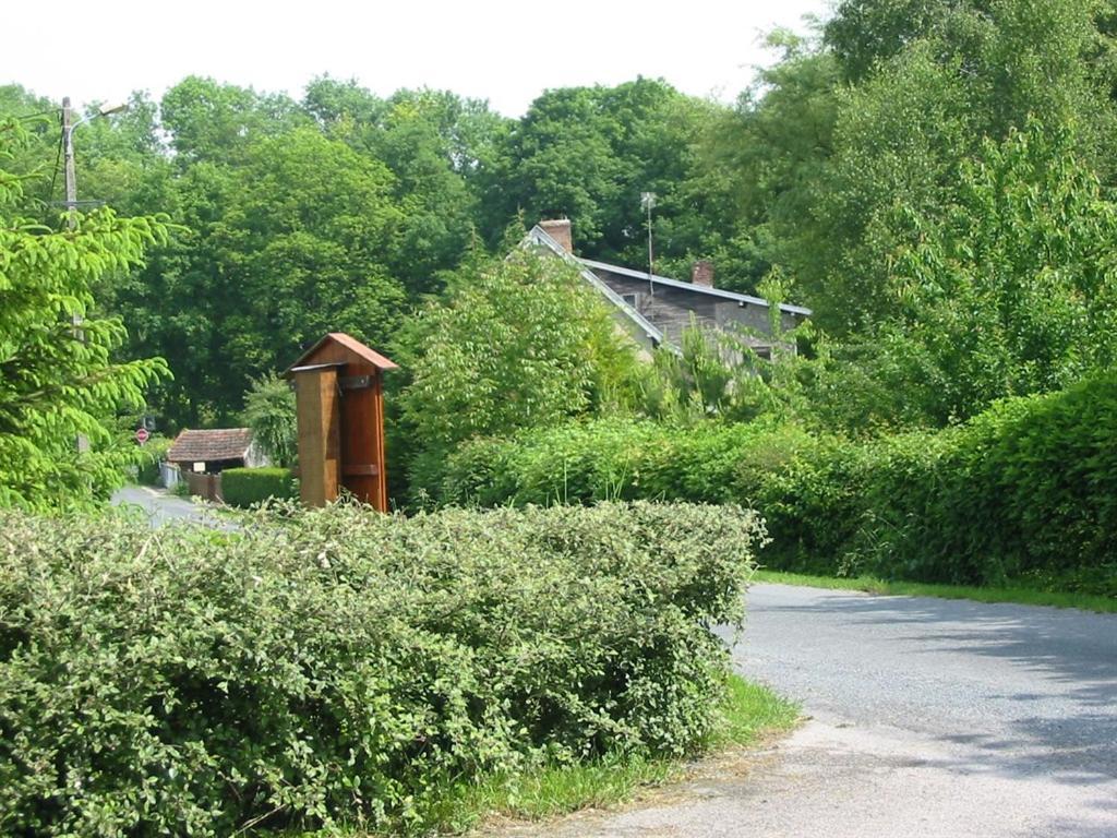 Au Pre Du Moulin Panzió Clamanges Kültér fotó